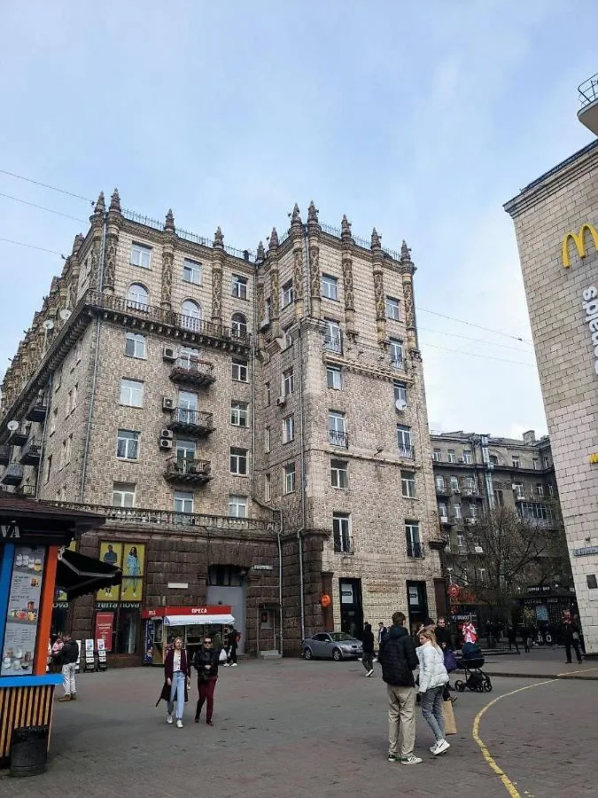 Видова Квартира Біля Метро Хрещатик 基輔 0*,  乌克兰
